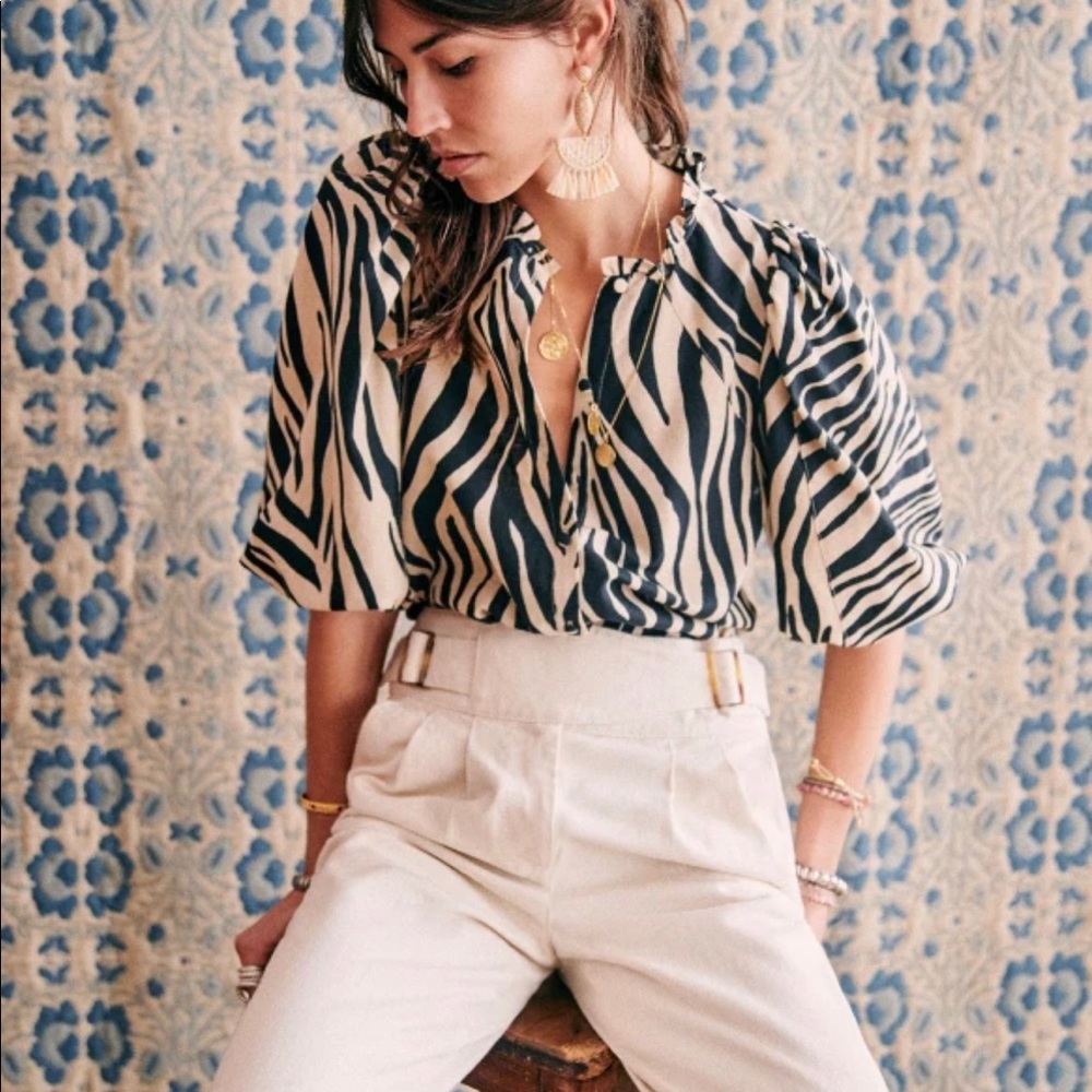 NWT SZ38- Sézane Anton Zebra Blouse -Linen